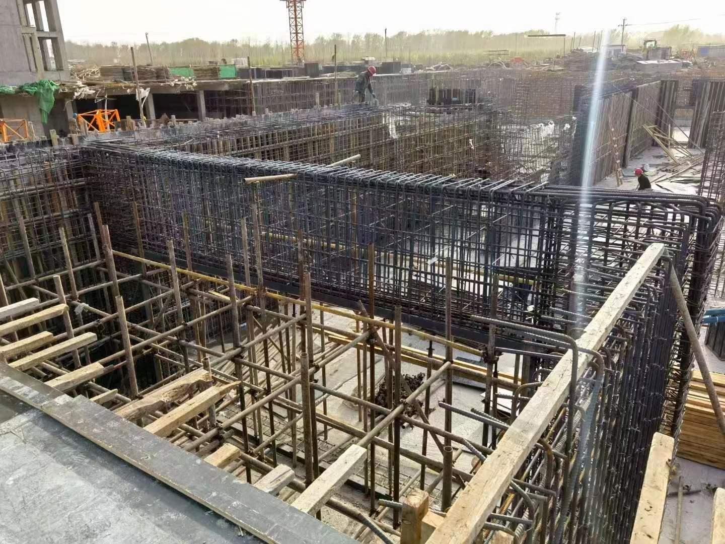 监利建筑基础筏板施工时混凝土有哪些常见问题?